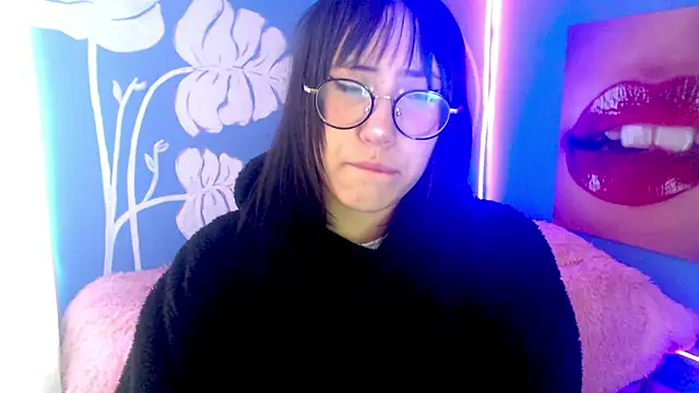 eli doll online show from 07/08/26, 11:15