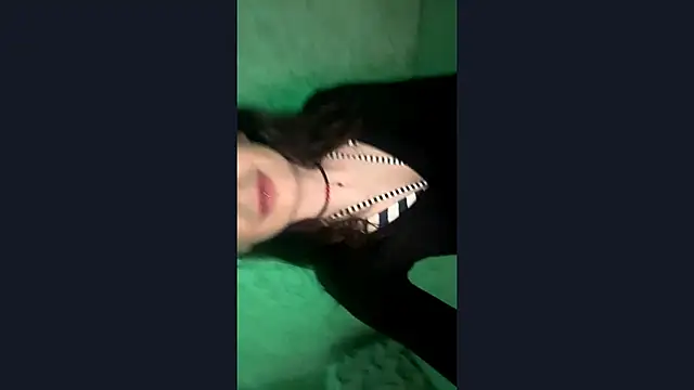 Snapshot of LaceyBatter chatting on 07/01/26, 09:58 LaceyBatter online show from 07/01/26, 09:58