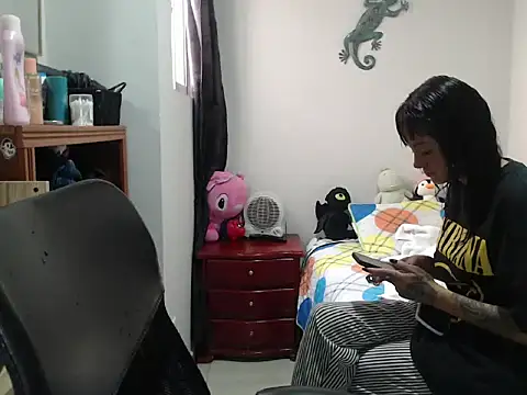 hanya23  online show from 06/11/26, 07:56