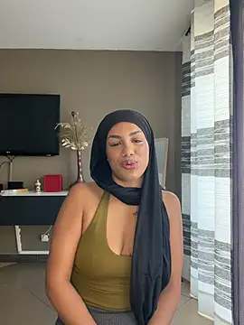 Snapshot of nadiabnssd chatting on 06/06/26, 01:27 nadiabnssd online show from 06/06/26, 01:27