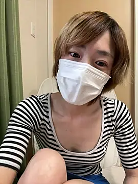 Snapshot of mirei_nyan chatting on 06/02/26, 03:08 mirei nyan online show from 06/02/26, 03:08