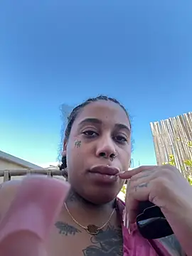 Kira nyxx online show from 06/11/26, 07:17