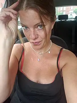 Naughty Nurse Sally online show from 08/04/26, 09:45