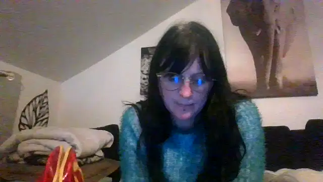 Snapshot of sexujuly88 chatting on 11/26/25, 10:33 sexujuly88 online show from 11/26/25, 10:33