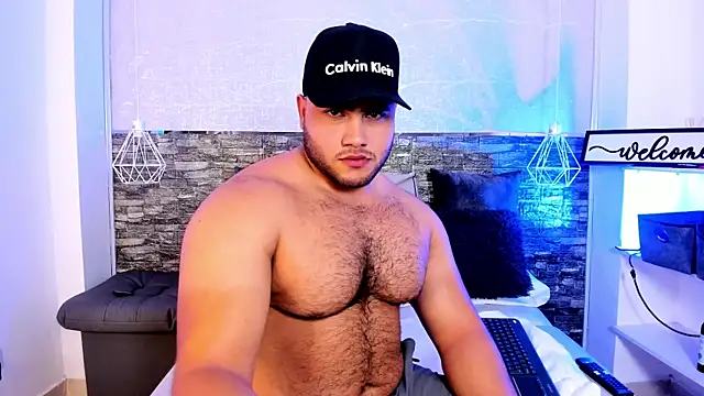 apolorusso online show from 07/15/26, 07:02