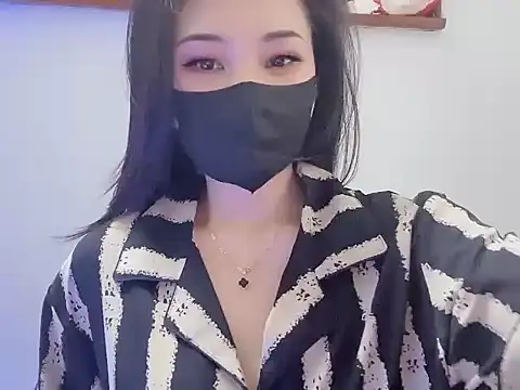 Annie Nie online show from 07/17/26, 08:32