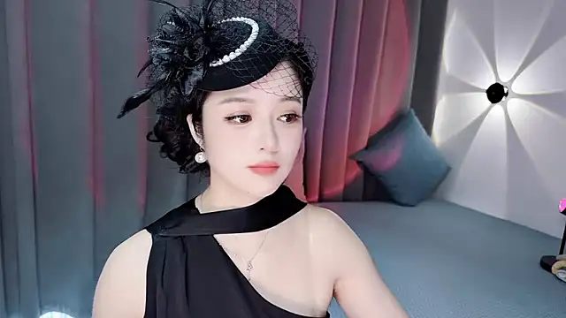 Momo-Wow online show from 07/16/26, 05:35