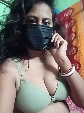 Snapshot of Sayanichatterjee024 chatting on 06/10/26, 05:39 Sayanichatterjee024 online show from 06/10/26, 05:39