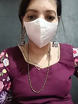 Snapshot of Lovely-Manisha143 chatting on 07/10/26, 10:56 Lovely-Manisha143 online show from 07/10/26, 10:56
