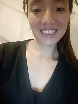 assurl-love online show from 06/02/26, 06:32