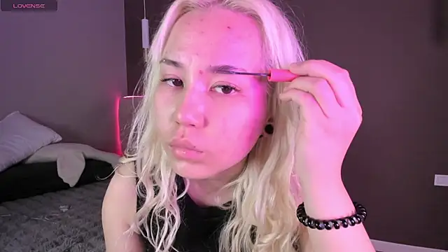 bunnyruby  online show from 06/03/26, 01:03