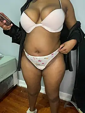 Thickmisspearl23 online show from 07/06/26, 08:00