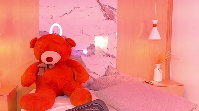 EmiilyLovex online show from 06/09/26, 02:50