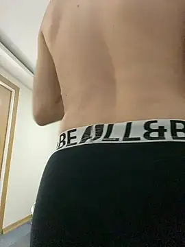 Snapshot of passivefemboi chatting on 06/01/26, 09:27 passivefemboi online show from 06/01/26, 09:27