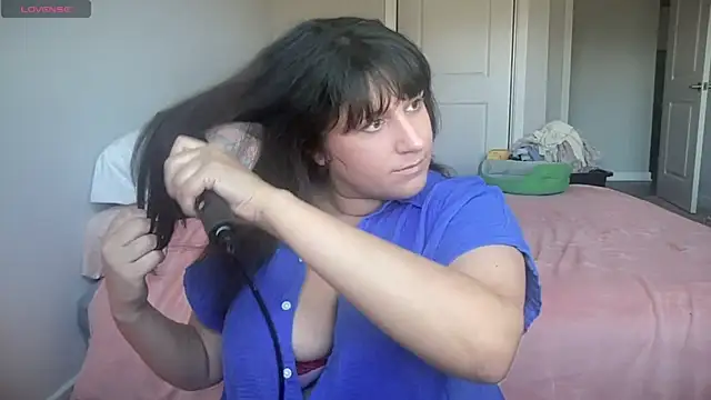 maddiliz online show from 03/20/25, 04:31