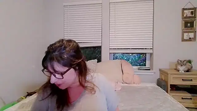 maddiliz online show from 02/10/26, 07:56