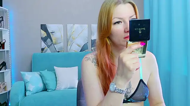 Redhead Vixen   online show from 07/03/26, 01:12