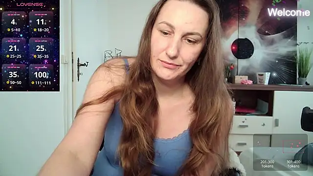 Snapshot of Yevgeshka-Milashka chatting on 02/15/25, 08:33 Yevgeshka-Milashka online show from 02/15/25, 08:33