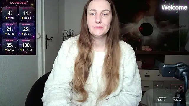 Snapshot of Yevgeshka-Milashka chatting on 02/16/25, 04:09 Yevgeshka-Milashka online show from 02/16/25, 04:09