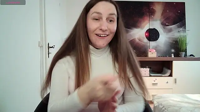 Snapshot of Yevgeshka-Milashka chatting on 02/21/25, 09:45 Yevgeshka-Milashka online show from 02/21/25, 09:45