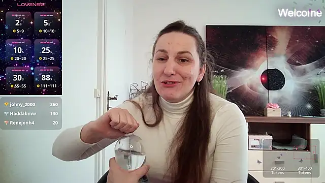 Snapshot of Yevgeshka-Milashka chatting on 03/01/25, 10:45 Yevgeshka-Milashka online show from 03/01/25, 10:45