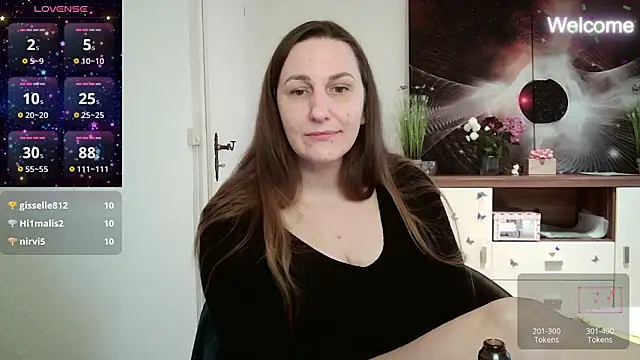 Snapshot of Yevgeshka-Milashka chatting on 03/19/25, 06:35 Yevgeshka-Milashka online show from 03/19/25, 06:35