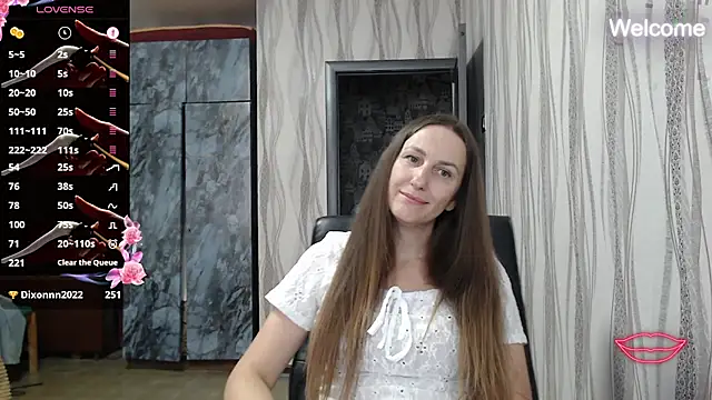 Snapshot of Yevgeshka-Milashka chatting on 09/13/25, 08:14 Yevgeshka-Milashka online show from 09/13/25, 08:14