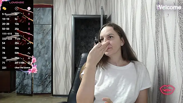 Snapshot of Yevgeshka-Milashka chatting on 09/24/25, 05:11 Yevgeshka-Milashka online show from 09/24/25, 05:11