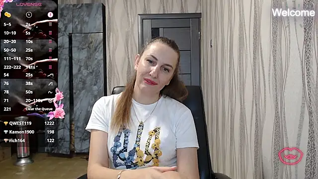 Snapshot of Yevgeshka-Milashka chatting on 11/16/25, 07:14 Yevgeshka-Milashka online show from 11/16/25, 07:14