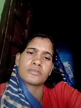 Snapshot of Hot_bhabi012 chatting on 06/02/26, 09:22 Hot bhabi012 online show from 06/02/26, 09:22