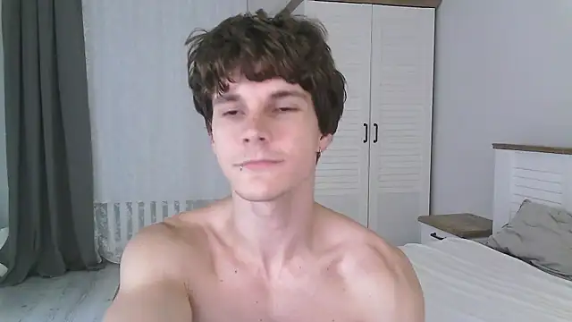 Eric Crush online show from 06/24/26, 04:33