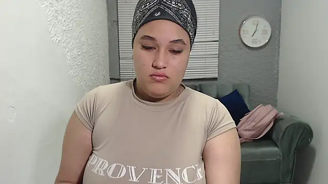 leilasosexy online show from 06/11/26, 12:25