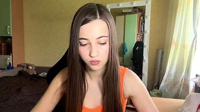 Snapshot of LenitaRamshur chatting on 06/26/26, 06:07 LenitaRamshur online show from 06/26/26, 06:07