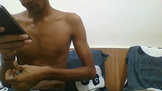 Snapshot of Hunny_Bunny_2 chatting on 07/18/26, 05:39 Hunny Bunny 2 online show from 07/18/26, 05:39