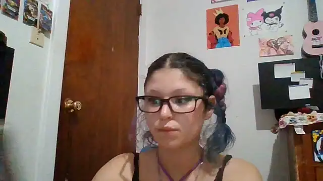 Snapshot of GEEKEDKITTYCAT chatting on 06/02/26, 08:11 GEEKEDKITTYCAT online show from 06/02/26, 08:11