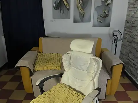 ayzha xxx online show from 07/18/26, 05:55