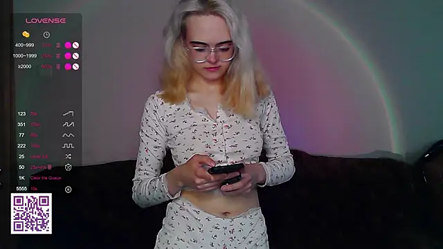 Oxcy Secret online show from 06/18/26, 06:13