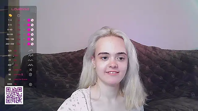 Oxcy Secret online show from 06/18/26, 09:14