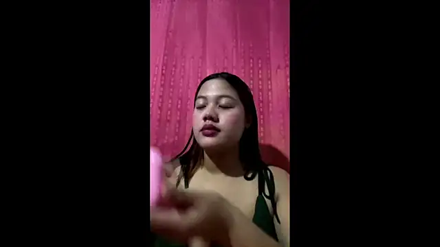 ModestaThurton online show from 06/08/26, 11:21