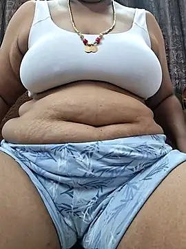 Hot Sreeja Tamil online show from 07/08/26, 05:34