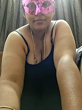 Hot Sreeja Tamil online show from 07/18/26, 01:37