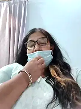 Hina4577 online show from 06/04/26, 07:14