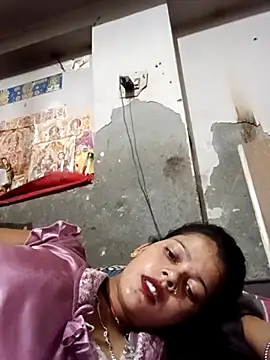 Snapshot of Hot_bhabi0123 chatting on 07/15/26, 04:45 Hot bhabi0123 online show from 07/15/26, 04:45