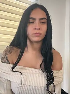 Sara fernandez- online show from 06/18/26, 01:48