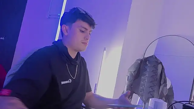 angel still  online show from 07/15/26, 03:34