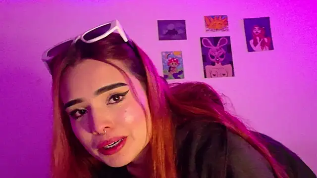 WendyandSienna online show from 06/17/26, 04:26
