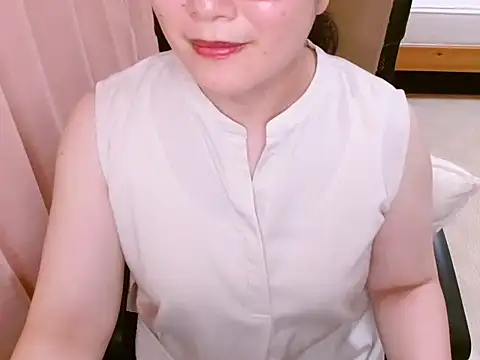 LENA-xo online show from 07/06/26, 03:14