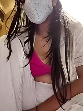 Romantic riya 06 online show from 06/23/26, 04:10