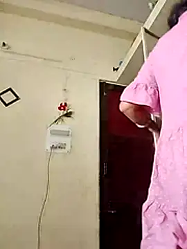 Romantic riya 06 online show from 08/01/26, 09:08