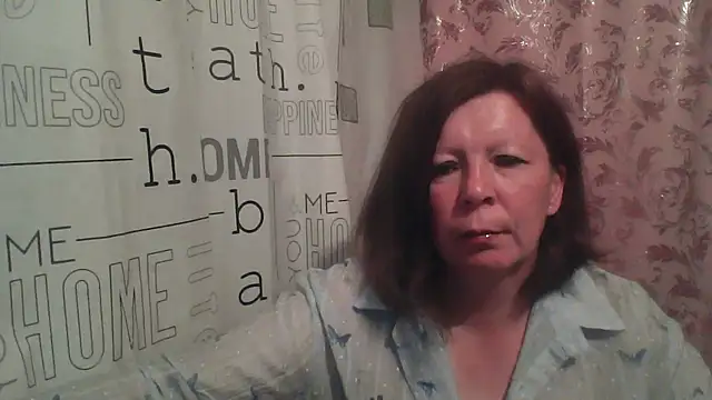 Snapshot of Schastlivaya43 chatting on 06/20/26, 07:16 Schastlivaya43 online show from 06/20/26, 07:16